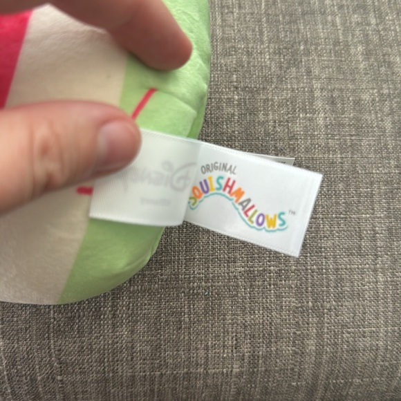 Disney Mystery Squad Minnie Mouse Watermelon Squishmallow - Picture 3 of 4